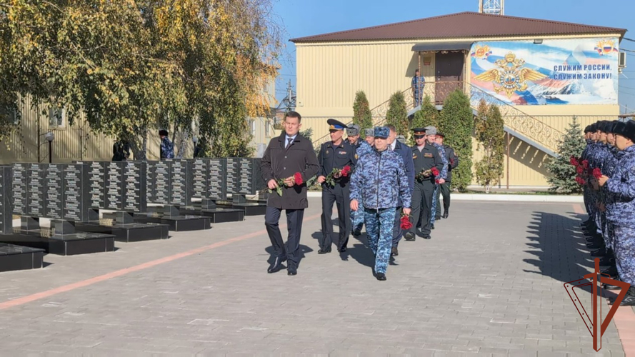 В ОГВ(с) поздравили сотрудников органов внутренних дел  с профессиональным праздником