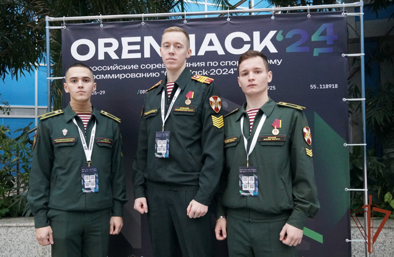 Курсанты Пермского военного института Росгвардии принимают участие в соревнованиях по спортивному программированию (видео)