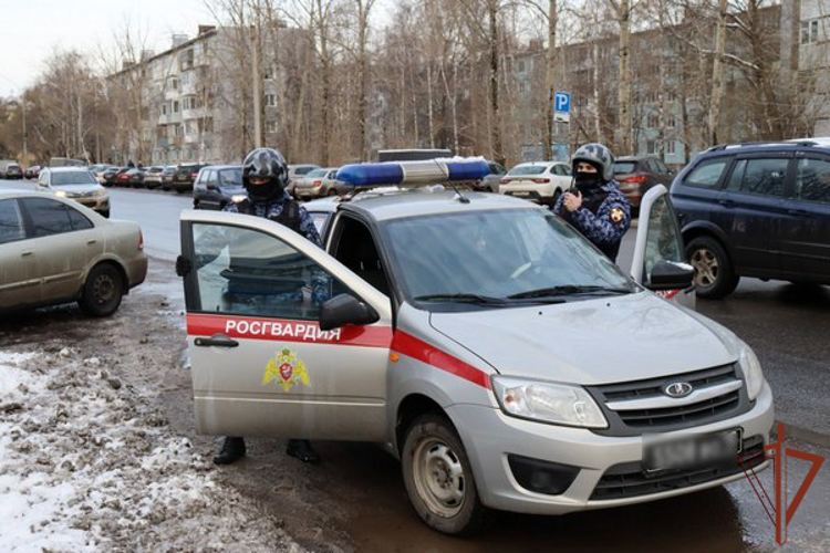 Сотрудники Росгвардии приняли участие в межведомственном антитеррористическом учении в Вологодской области (видео)