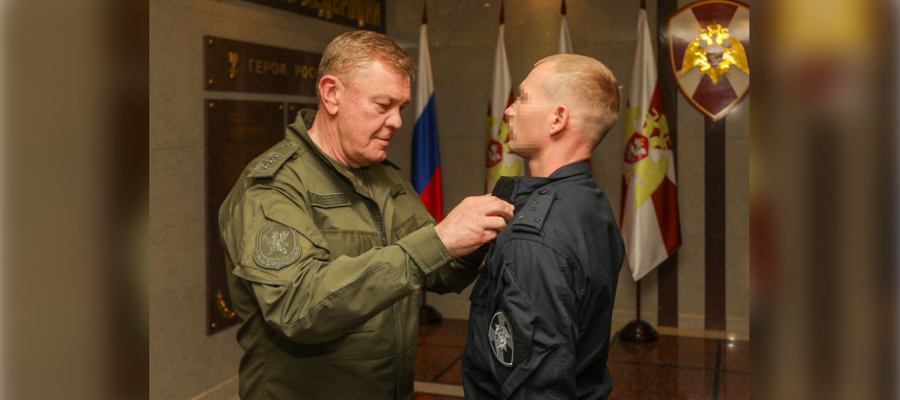 Генерал-полковник Владислав Ершов вручил награды сотрудникам Росгвардии в Ростове-на-Дону