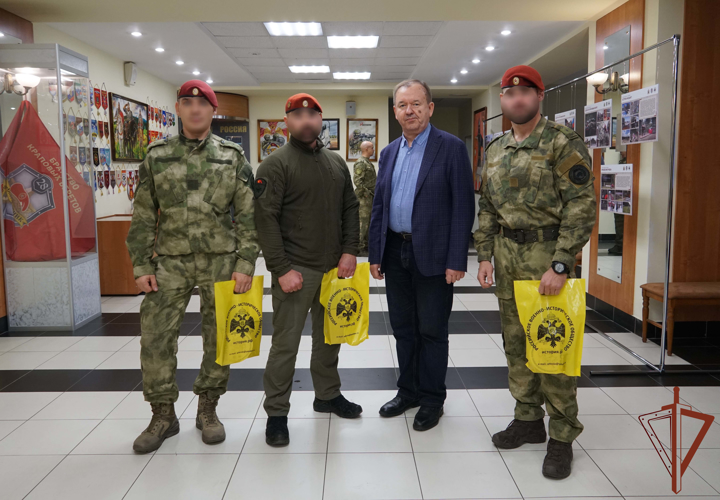В Архангельской области открылась посвященная отряду специального назначения «Ратник» Росгвардии фотовыставка