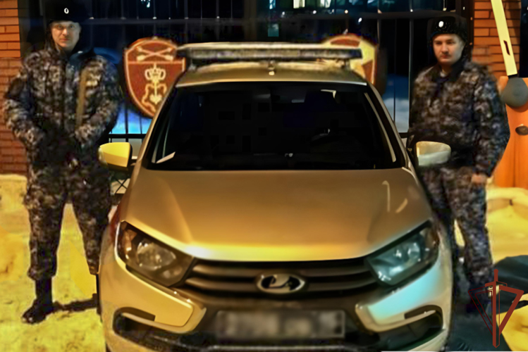 Росгвардейцы  оказали помощь попавшей в ДТП жительнице Новокузнецка