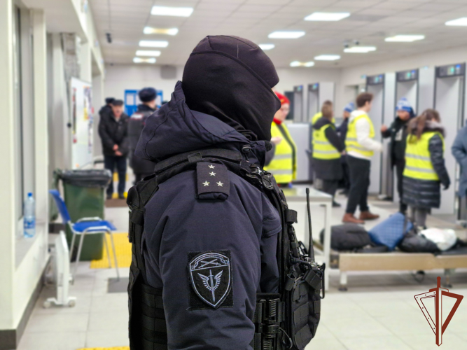 Безопасность футбольного матча Первой лиги обеспечили в Калининграде сотрудники Росгвардии