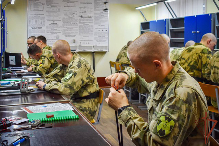 В Сыктывкаре завершают стажировку курсанты Пермского военного института Росгвардии