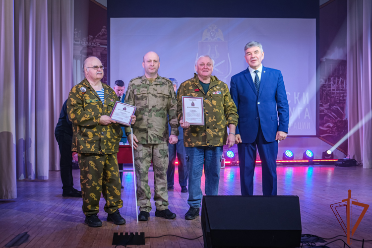 «Ветеранский десант» посетил военнослужащих 33-й бригады оперативного назначения Северо-Западного округа Росгвардии