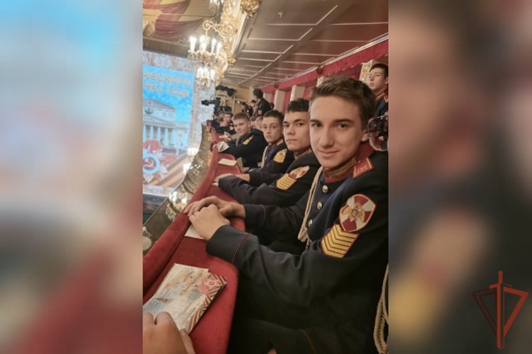 Представители Росгвардии стали участниками торжественной встречи в Большом театре