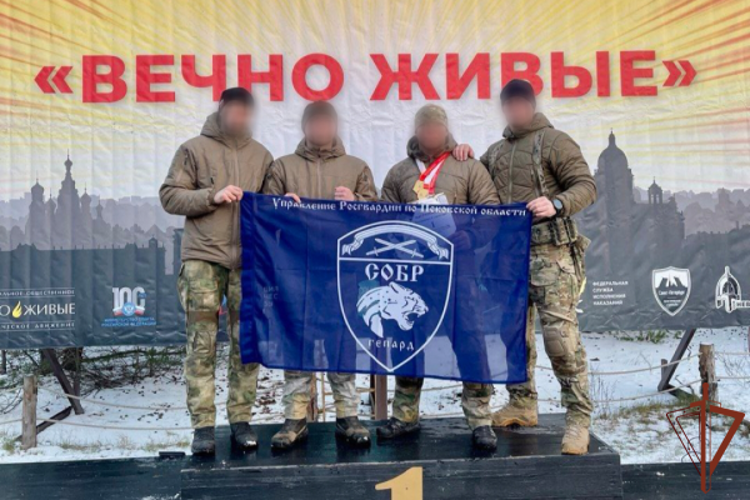 Офицер псковского СОБР Росгвардии победил в соревнованиях по практической стрельбе