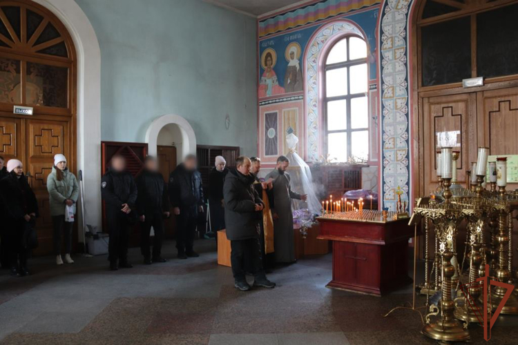 Память погибших при выполнении служебных обязанностей почтили в Восточном округе Росгвардии  