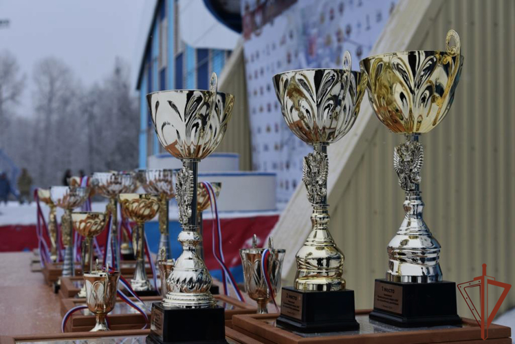 Чемпионат Приволжского округа Росгвардии по лыжным гонкам и служебному двоеборью прошел в Удмуртии  