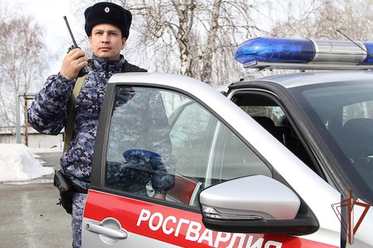 Росгвардейцы обеспечили безопасность граждан при проведении культурно-массовых мероприятий на Урале