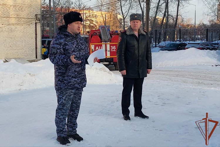 В здании Управления Росгвардии по Пермскому краю прошло пожарно-тактическое занятие