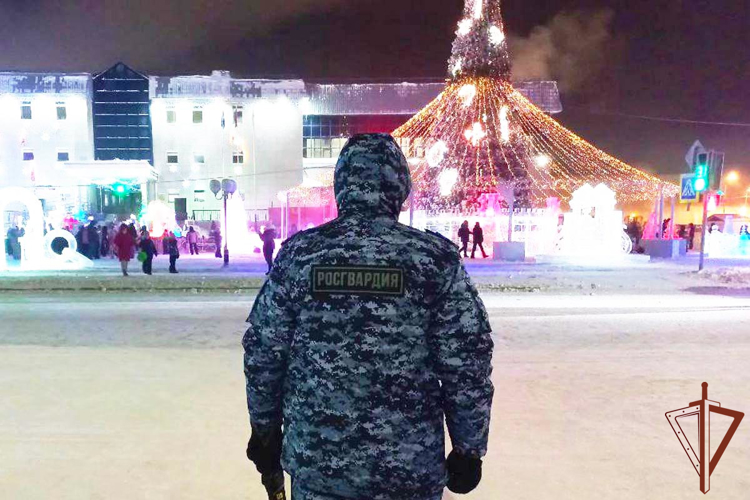 Росгвардия обеспечила охрану общественного порядка на Урале в новогоднюю ночь