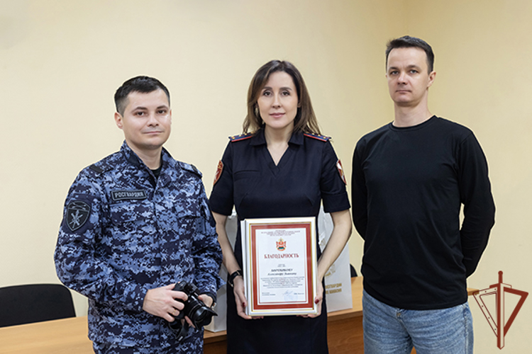 Командующий Сибирским округом Росгвардии поздравил подразделения информационного сопровождения с профессиональным праздником