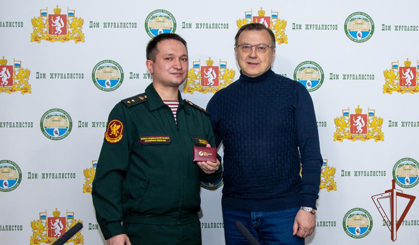 К 30-летию пресс-служб Росгвардии на Урале открыли фотовыставку