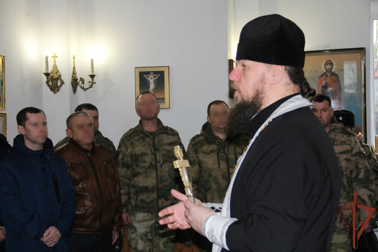В Объединенной группировке войск (сил) на Северном Кавказе состоялся молебен, посвященный празднику Крещения Господня
