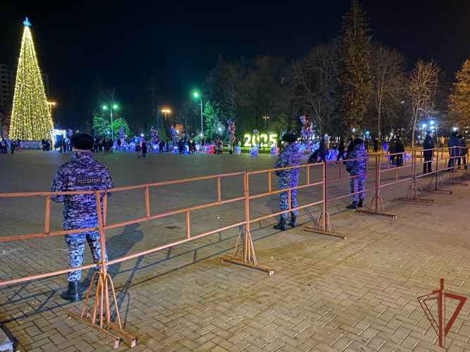 Росгвардейцы обеспечили безопасность в Новогоднюю ночь на Северном Кавказе