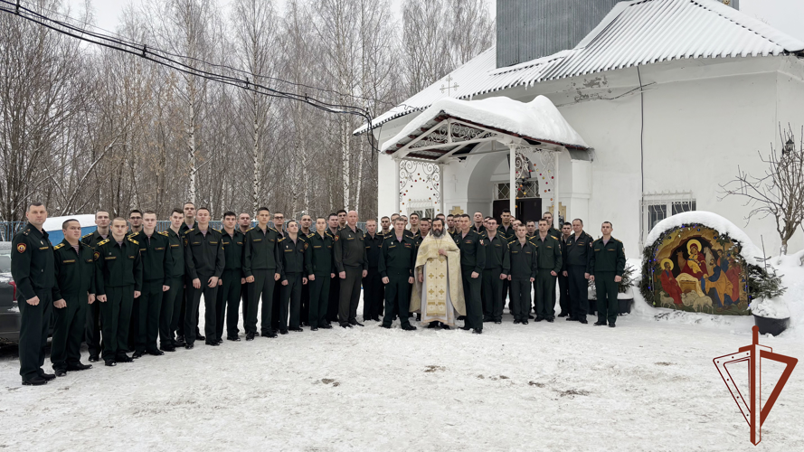 Военнослужащие Пермского военного института приняли участие в праздновании Крещения Господня