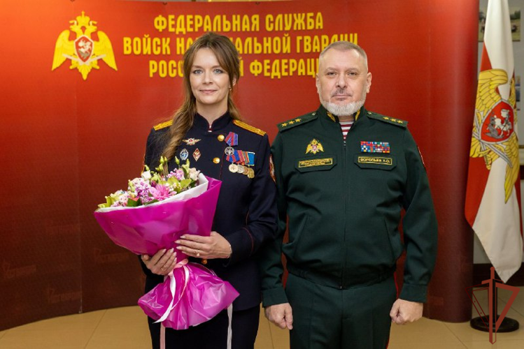 Заместитель директора Росгвардии генерал-полковник Алексей Воробьев поздравил личный состав и ветеранов с 30-летием создания подразделений по взаимодействию со СМИ (видео)