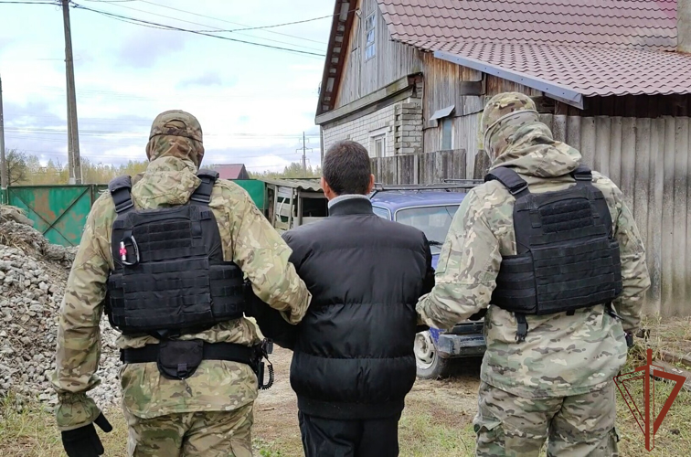 В Брянске при содействии спецназа Росгвардии задержан подозреваемый в изготовлении и хранении крупной партии наркотиков