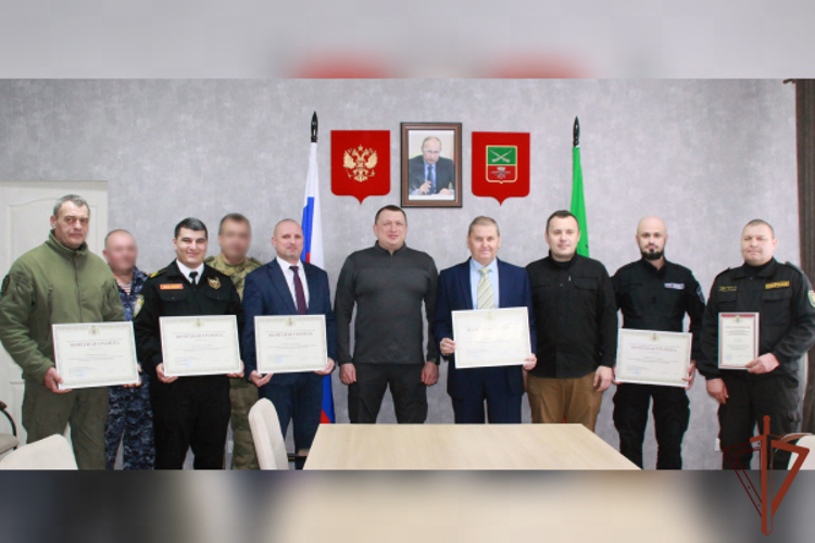 Генерал-майор полиции Константин Пучков проинспектировал подразделения лицензионно-разрешительной работы Росгвардии в новых российских регионах