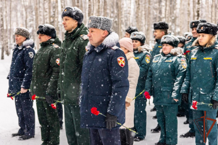 Военнослужащие и сотрудники Росгвардии на Урале принимают участие в мероприятиях Года защитника Отечества