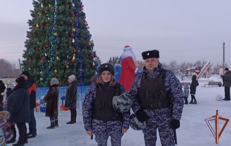 Росгвардия обеспечила охрану общественного порядка на Урале в новогоднюю ночь