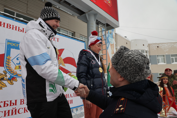 В Сыктывкаре завершились чемпионаты Росгвардии по лыжным гонкам и служебному двоеборью