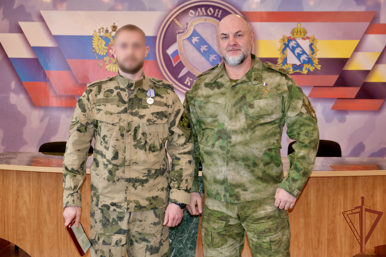 Военнослужащим и сотрудникам Управления Росгвардии по Курской области вручили государственные награды