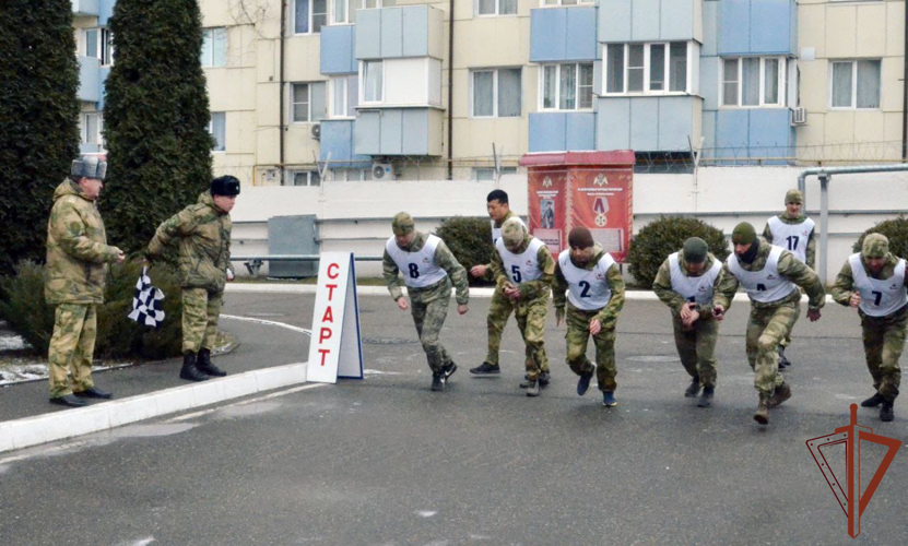 В Северо-Кавказском округе Росгвардии прошел сбор с кандидатами на поступление в высшие военные учебные заведения 