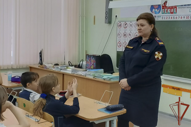 В преддверии Дня защитника Отечества в Уральском округе Росгвардии продолжаются патриотические мероприятия 