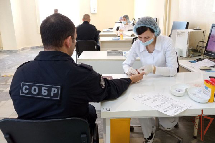 Сотрудники Росгвардии приняли участие в ведомственной акции «От сердца к сердцу» в Башкортостане
