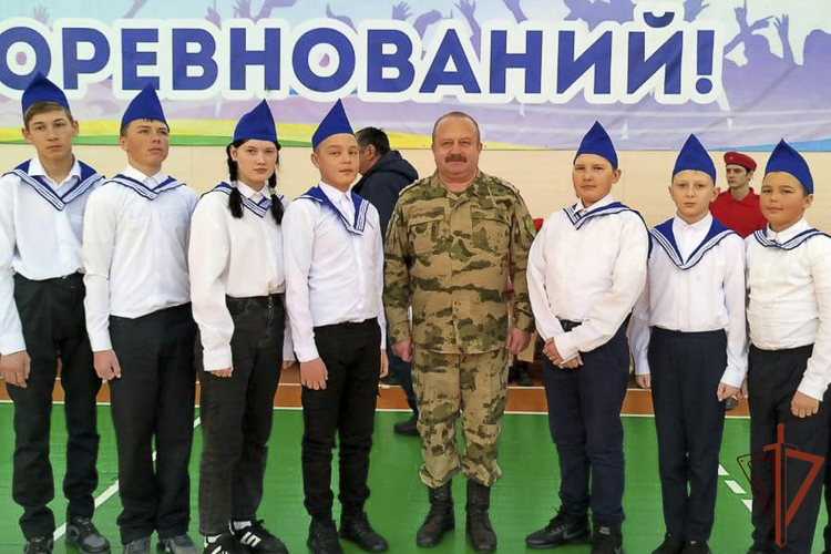 В преддверии Дня защитника Отечества в Уральском округе Росгвардии продолжаются патриотические мероприятия 