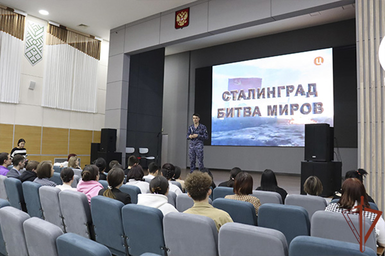 В Восточном округе Росгвардии прошли мероприятия, посвященные 82-й годовщине победы в Сталинградской битве