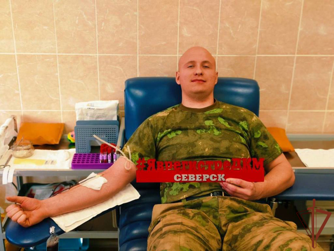 Донорская акция Росгвардии «От сердца к сердцу» прошла в Томской области