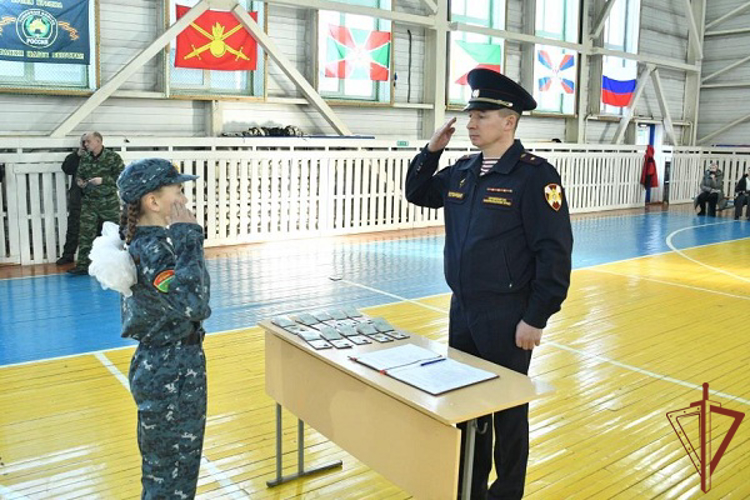 В Забайкалье открыт первый профильный класс Росгвардии