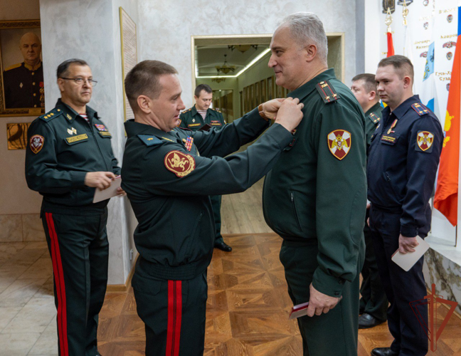Военнослужащим и ветеранам Центрального округа Росгвардии вручены памятные медали «Военный дирижер и композитор В.И. Агапкин»  (видео)