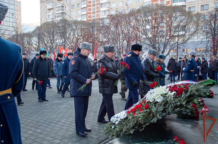 На Урале прошли мероприятия ко Дню памяти о россиянах, исполнявших служебный долг за пределами Отечества