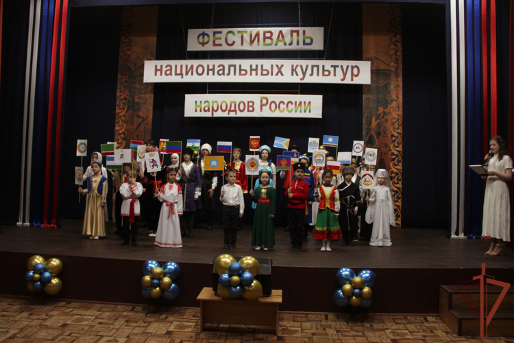 Фестиваль национальных культур народов России среди образовательных учреждений Росгвардии прошел в Грозном