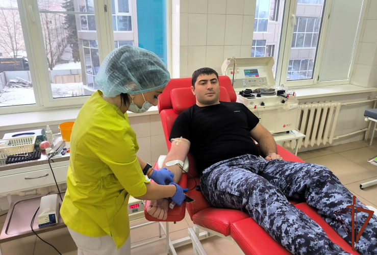 В акции «От сердца к сердцу» приняли участие росгвардейцы из Северной Осетии