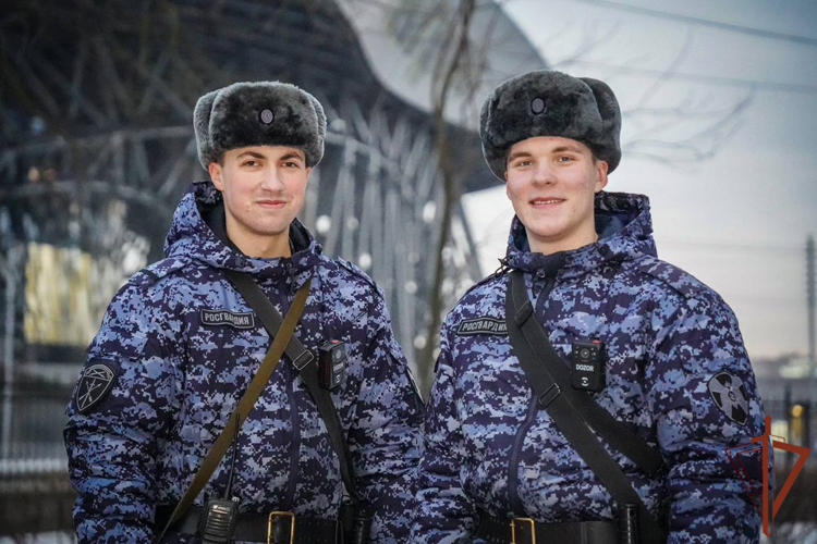 Безопасность матча КХЛ в Санкт-Петербурге обеспечили росгвардейцы