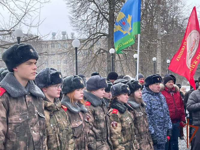 В Центральной России проходят мероприятия ко Дню памяти россиян, исполнявших служебный долг за пределами Отечества