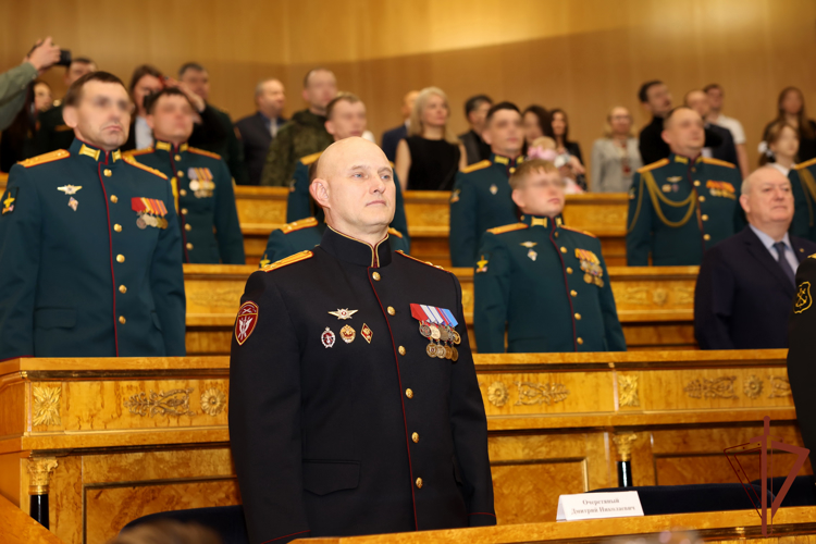 В Ленинградской области наградили отличившихся в ходе несения службы росгвардейцев