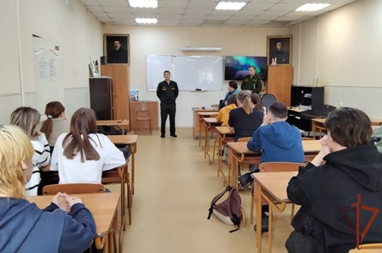 Профориентационные мероприятия провели росгвардейцы в Сибири
