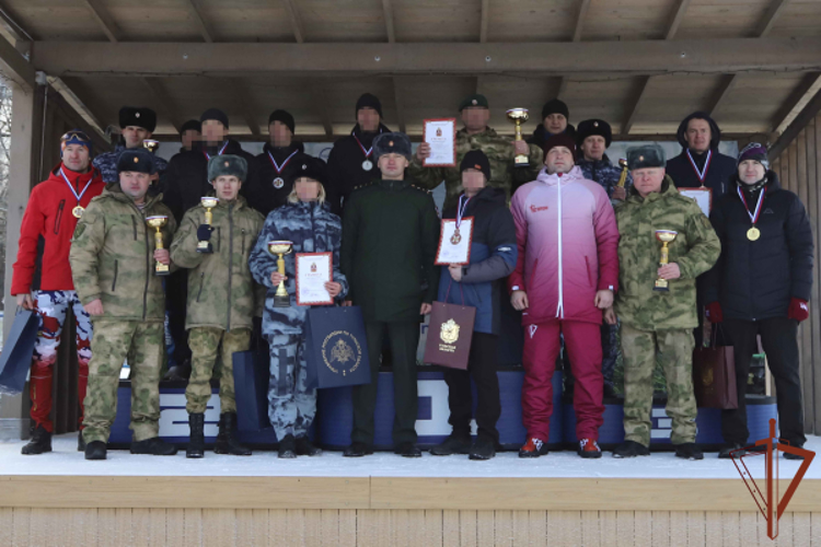 Чемпионат Центрального округа Росгвардии по зимнему офицерскому троеборью завершился в Туле 