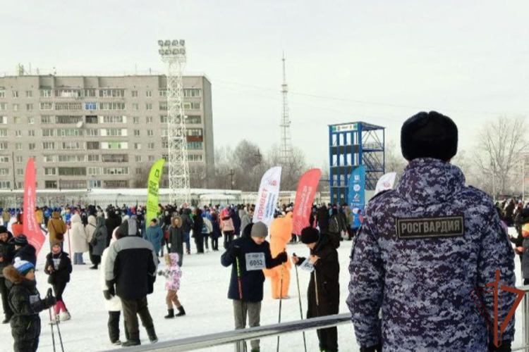 Росгвардия на Урале обеспечила охрану общественного порядка при проведении «Лыжни России»