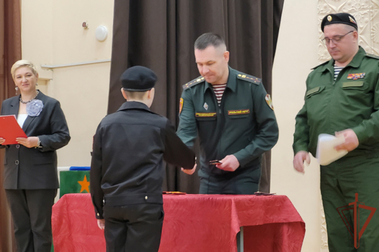 В Уральском округе Росгвардии состоялись патриотические мероприятия ко Дню защитника Отечества