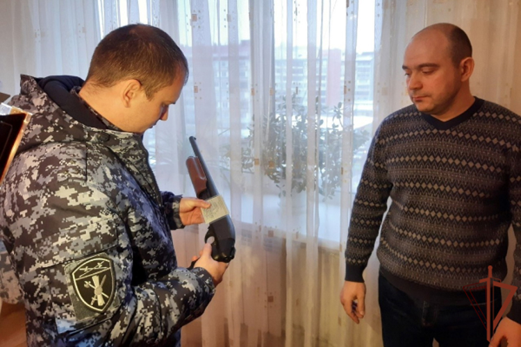 Представители Росгвардии рассказали журналистам Урала о деятельности подразделений государственного контроля и лицензионно-разрешительной работы
