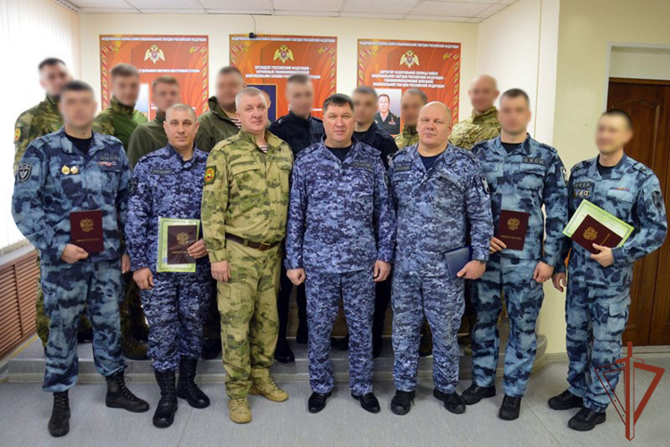 Сотрудники Росгвардии в Алтайском крае прошли профессиональную подготовку операторов БПЛА