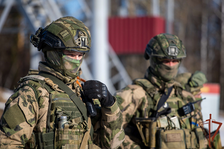 Учебный сбор со специалистами боевой подготовки состоялся в Уральском округе Росгвардии  