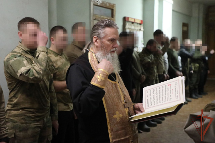 Представитель Русской Православной Церкви посетил подразделения Росгвардии в зоне СВО